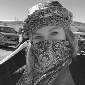 Meet your Posher, Skylar